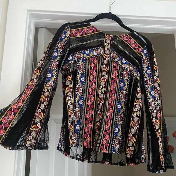 Alice + Olivia Larue Embroidered Slit-Sleeve Tip size XS - Picture 2 of 3